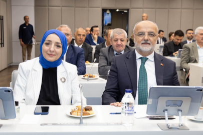 Sağlığına Kavuşan Saadet Oruç Sahaya Döndü: İlk Görev BİK Genel Kurulu Oldu!