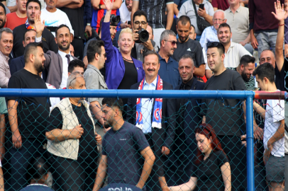 Anahtar Parti Genel Başkanı Yavuz Ağıralioğlu Tribünden Maç İzledi!