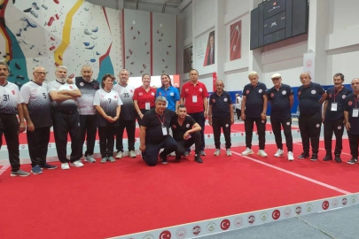 Huzurevi Sakinleri Bocce Finallerinde Zonguldak'ı Temsil Etti!