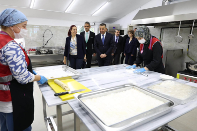 Çaycuma’da Kadın Emeğine Dev Destek: ÇAYKA Lezzet Fabrikası açıldı