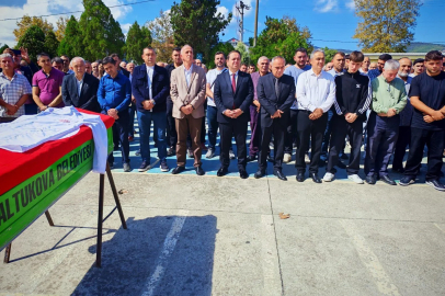 Matematik öğretmeni İsmail Akçaoğlu son yolculuğuna uğurlandı