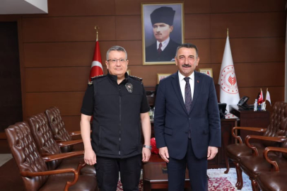 Sinan Ergen'den Vali Osman Hacıbektaşoğlu'na veda ziyareti