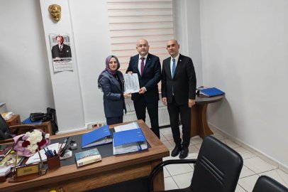 YENİ Parti Devrek’te Uğur Dikenli mazbatasını aldı!