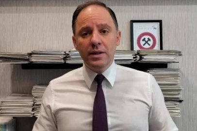 Deniz Yavuzyılmaz: TÜİK Eskiden Enflasyonu Makyajlıyordu, Artık Boyamaya Geçti