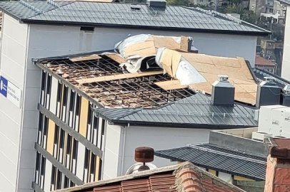 Fırtına KYK kız öğrenci yurdunun çatısını söktü!