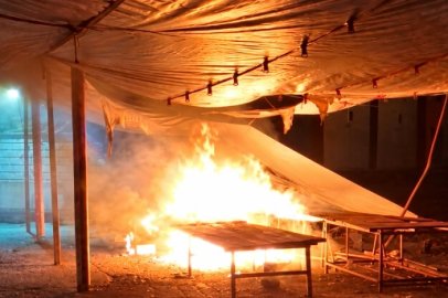 PAZAR YERİNDE KORKUTAN YANGIN: İTFAİYE FACİAYI ÖNLEDİ