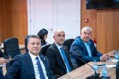 YENİ Parti Genel Başkanı Özgür Özel, İl Başkanlarını topladı